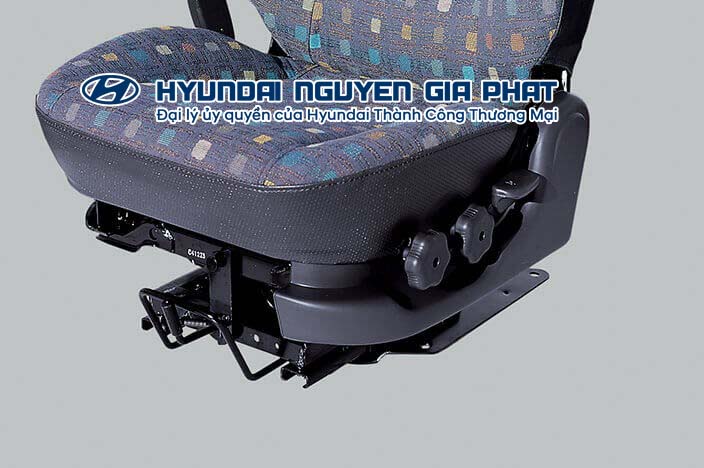 xe tải 3 giò 15 tấn Hyundai HD260
